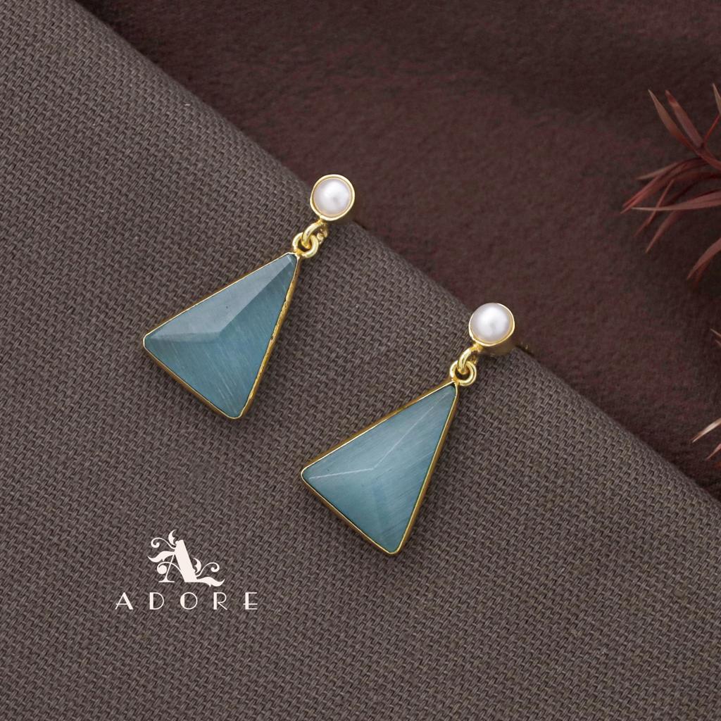 Pearl Glossy Triangle Earring