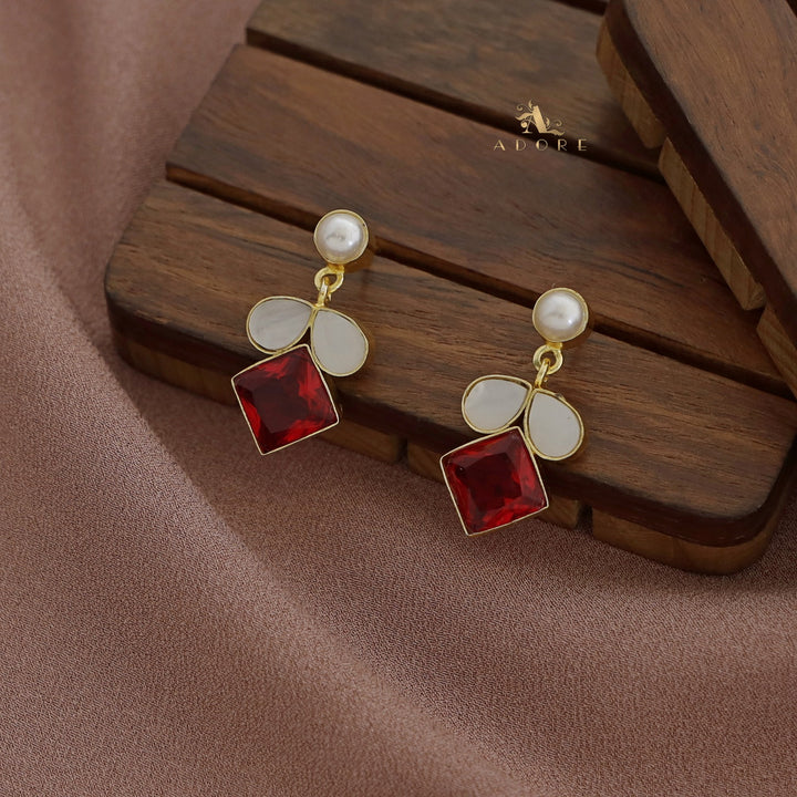 Pearl MOP Glossy Diamond Earring