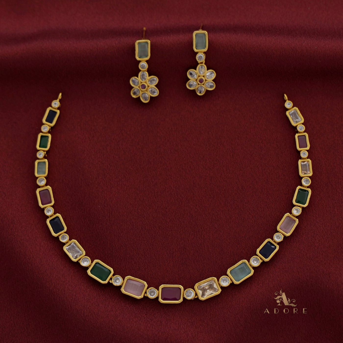 Krithika Short Neckpiece With Earring