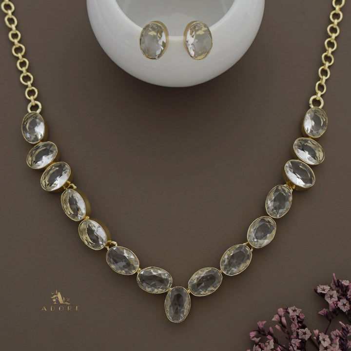 Glam Neckpiece Plus Stud