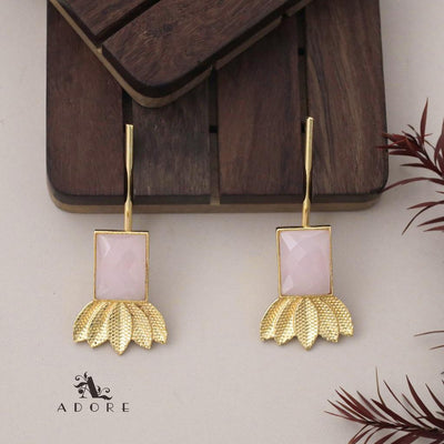 Glossy Rectangle Dotted Leafy Stick Earring