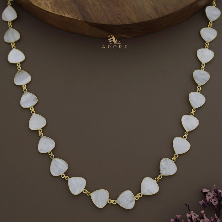 Nyka Curvy Triangle MOP Long Neckpiece