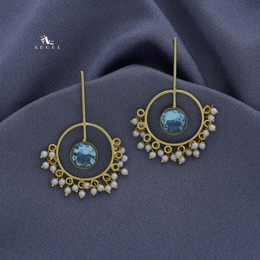 Golden Circle Pendulum Pearl Earring