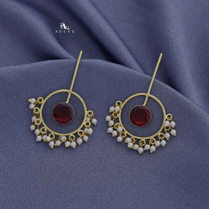 Golden Circle Pendulum Pearl Earring