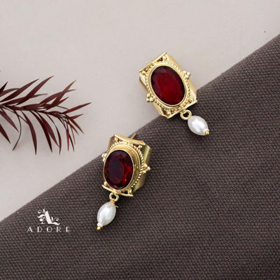 Glossy Twisted Dotted  Oval Pearl Earring