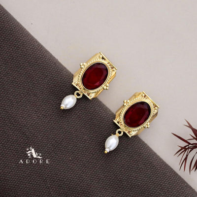 Glossy Twisted Dotted  Oval Pearl Earring