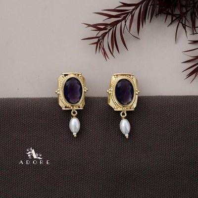 Glossy Twisted Dotted  Oval Pearl Earring