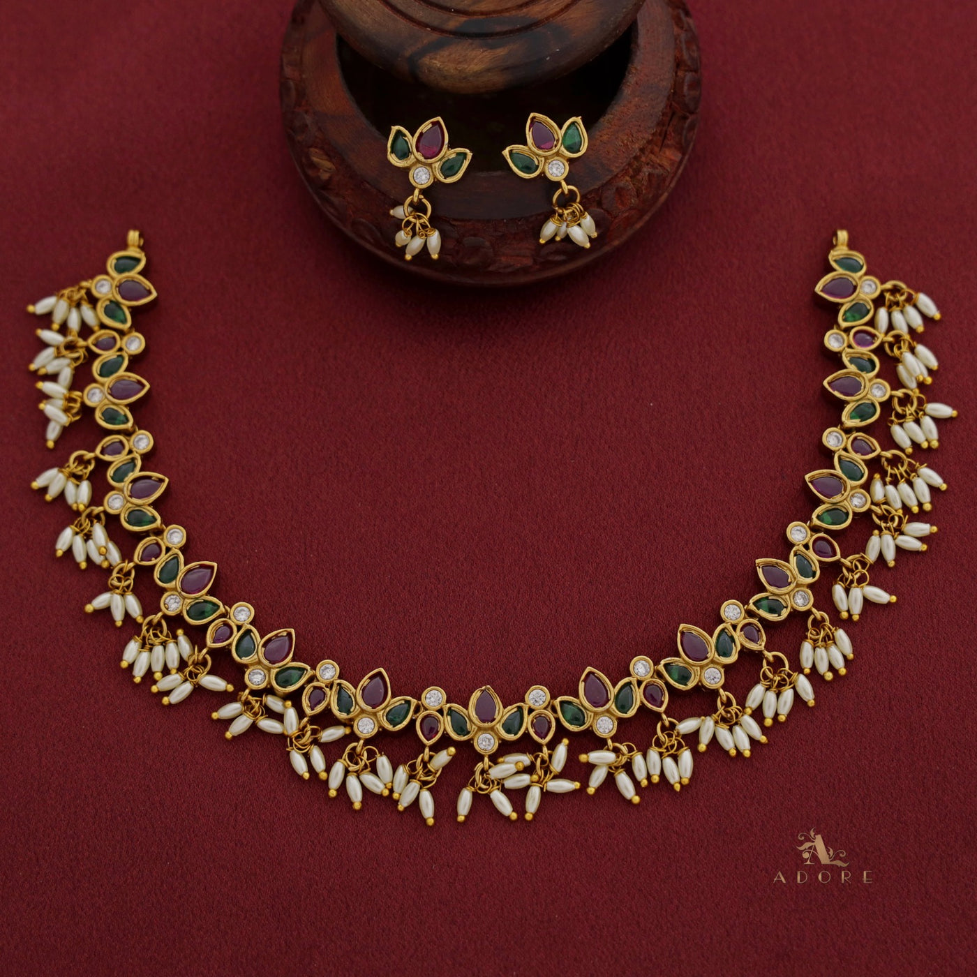 Indriya Premium Neckpiece With Earring