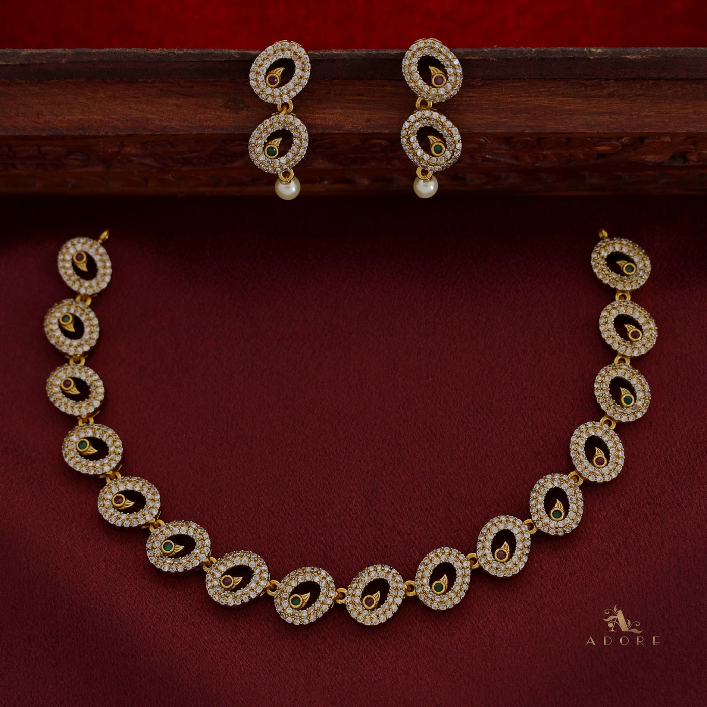 Sargam Short Neckpiece With Earring