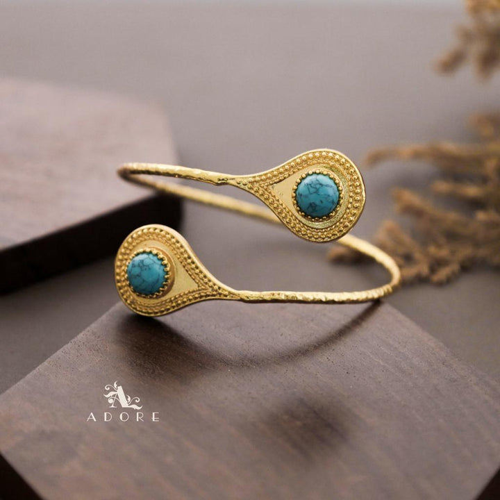 Golden Textured  Dual Dotted Drop Bangle