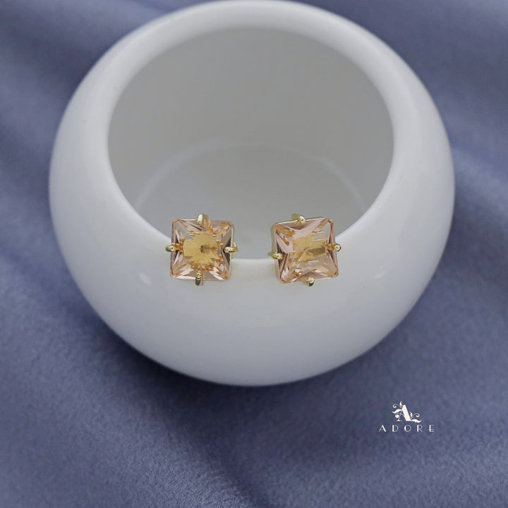 Shibani Diamond Glossy Stud