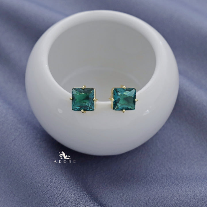 Shibani Diamond Glossy Stud