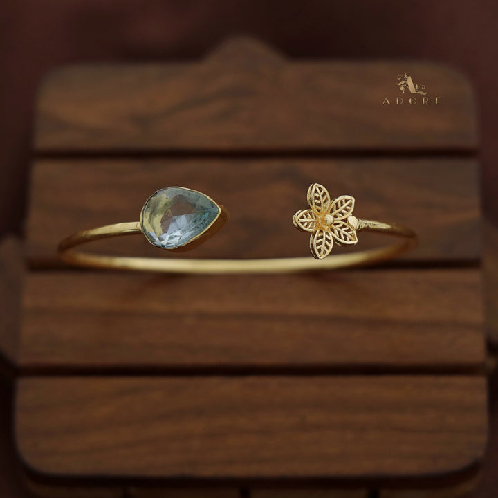 Floria Glossy Bangle