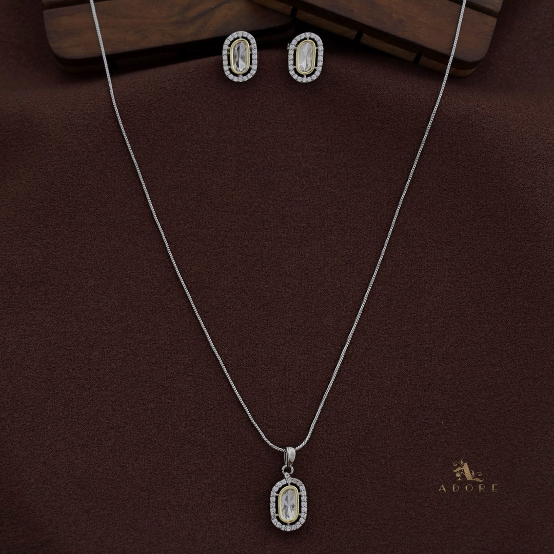 Aashi Silver kundan Neckpiece With Stud