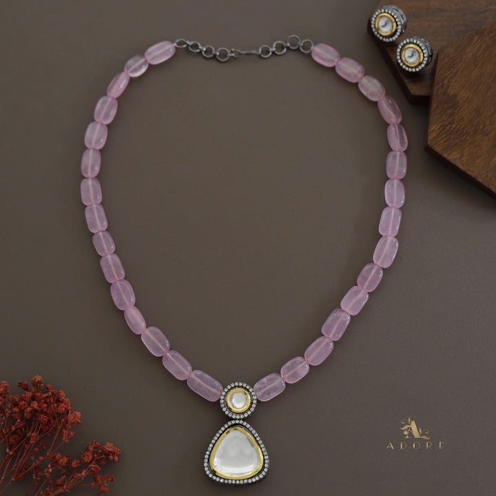Lavanika  kundan Neckpiece With Stud