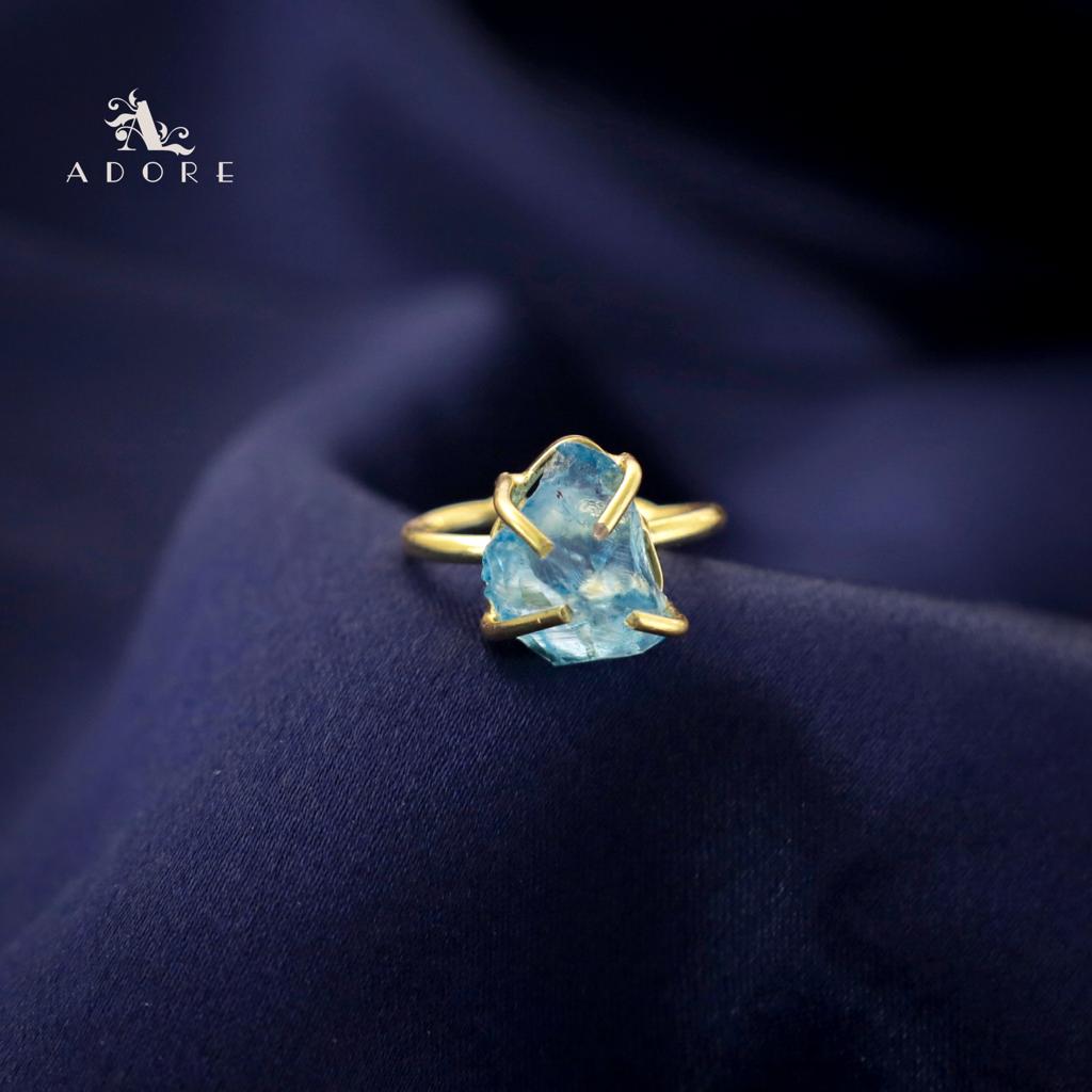 Dilrupa Raw Stone Ring