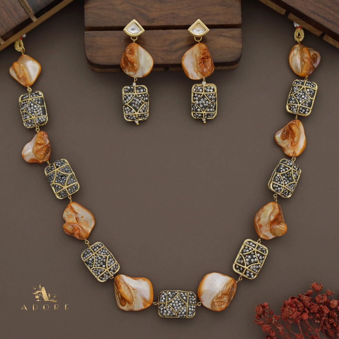 Vamshika Baroque Neckpiece With Earring ( Dyed Baroque )