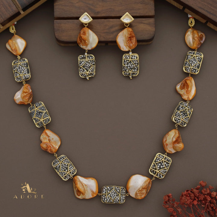 Vamshika Baroque Neckpiece With Earring ( Dyed Baroque )
