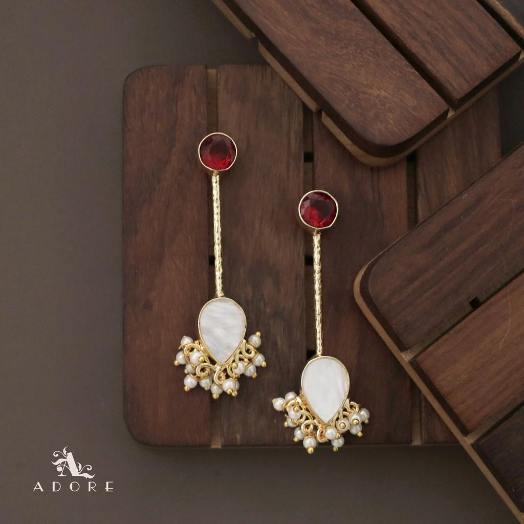 Pearly Glossy Tamalika Earring