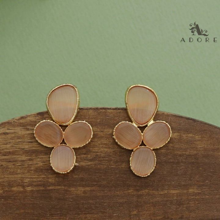 Glossy Ivey Petal Earring