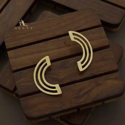 Triple Curviya Earring