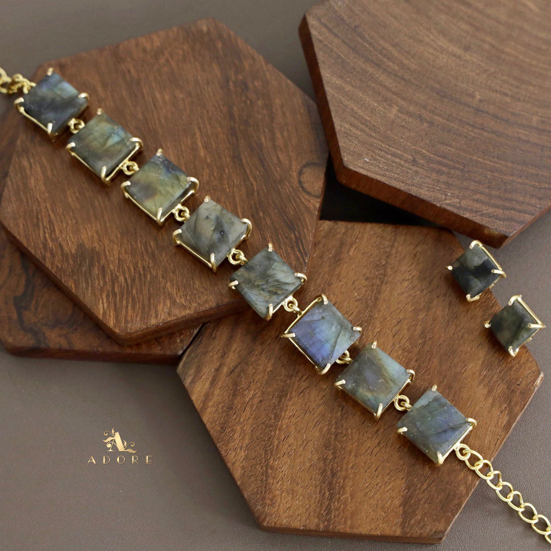 Raw Stone Square Claw Choker With Stud