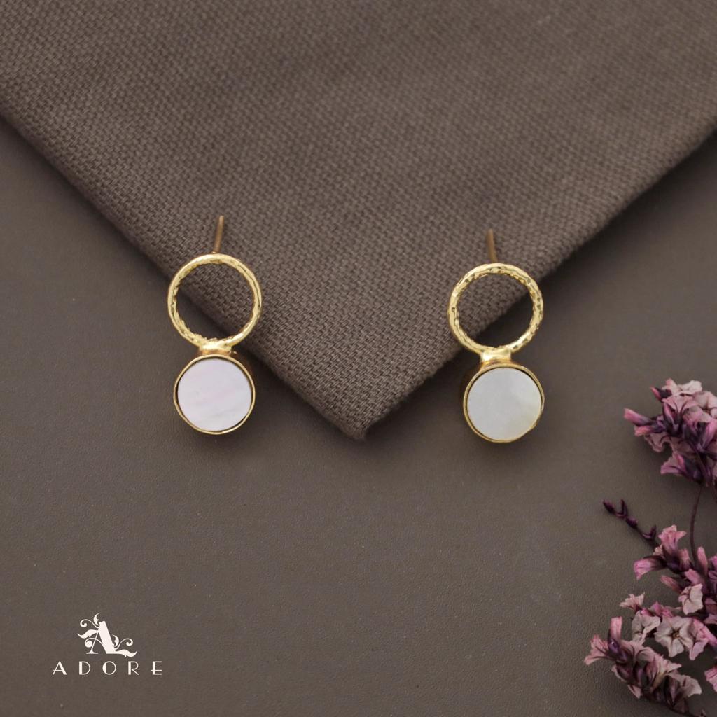 Golden Circle Glossy Round + Square Choker With Earring