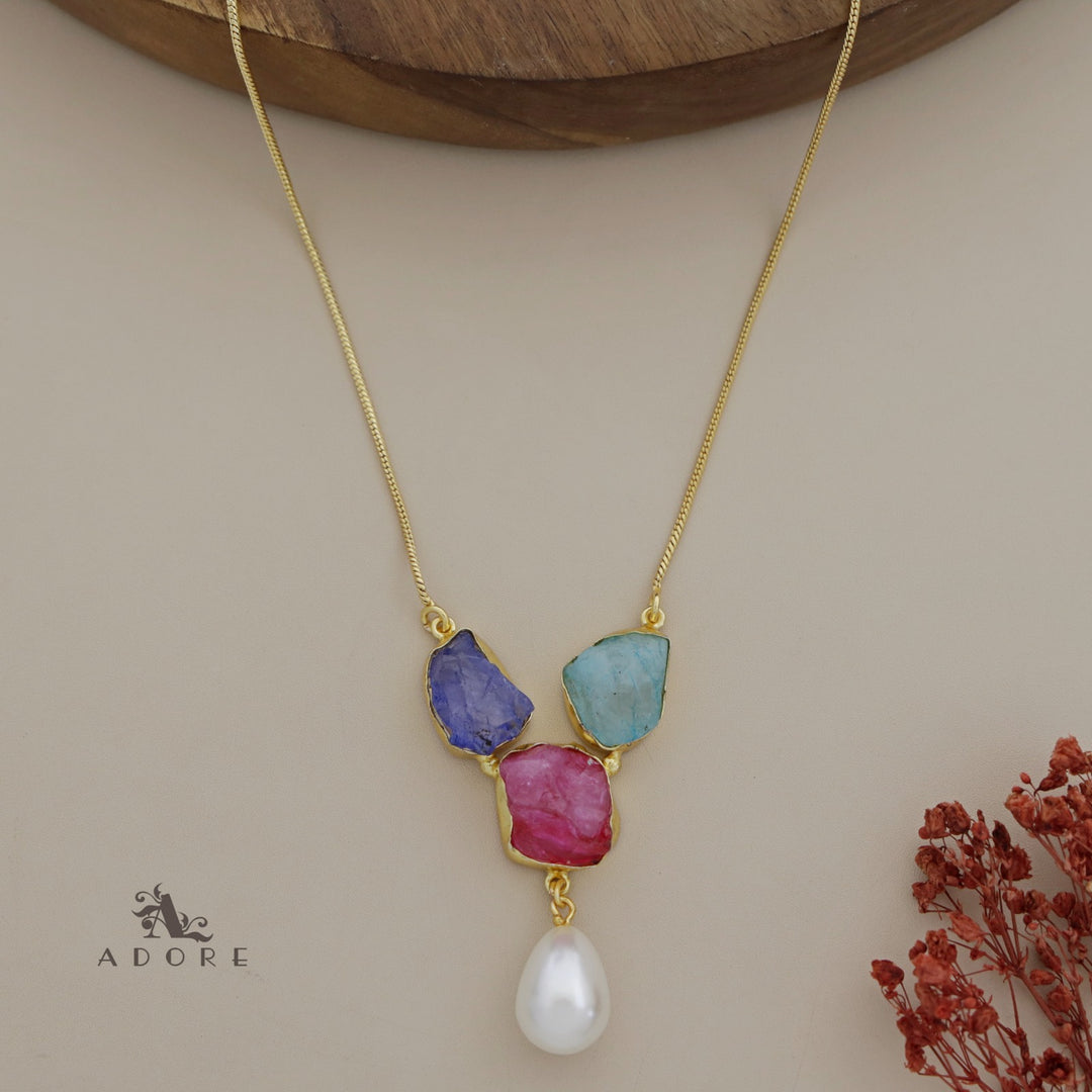 Shannon Raw Stone Novalta Pearl Neckpiece