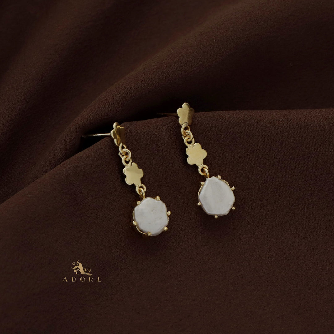 Golden Dual Flower Baroque Earring