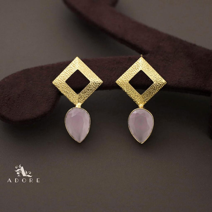 Golden Textured Diamond And Glossy Drop Earring