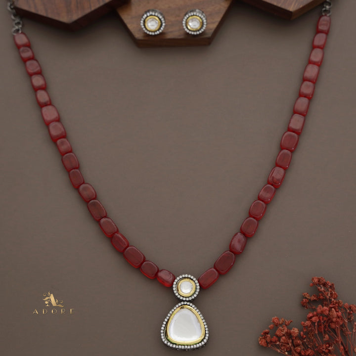 Lavanika kundan Neckpiece With Stud