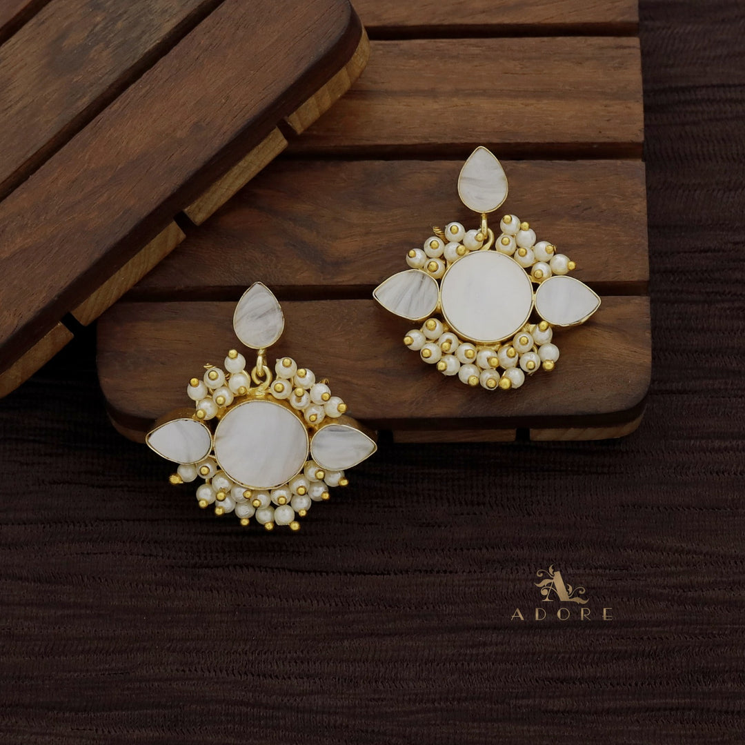 Niha MOP Drop And Round Cluster Pearl Earring