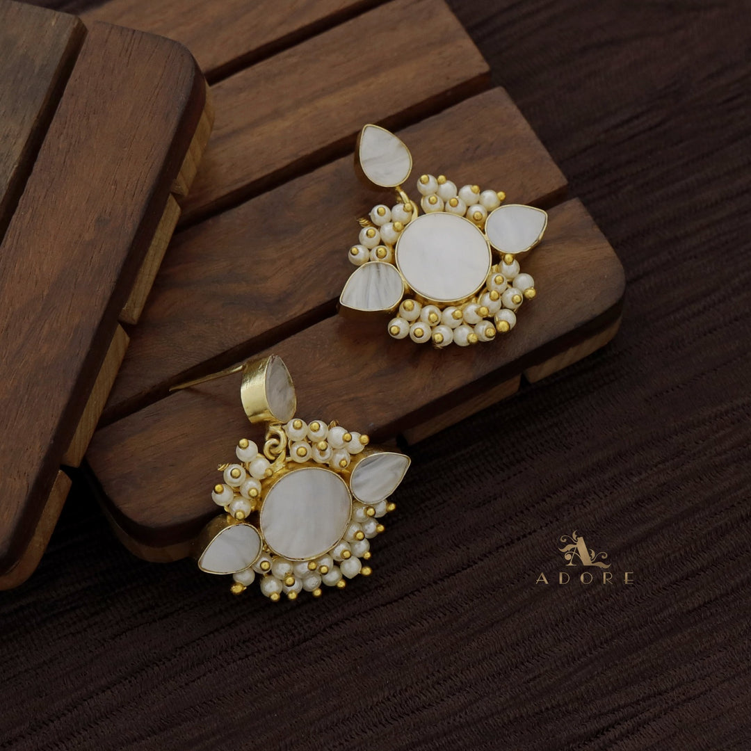 Niha MOP Drop And Round Cluster Pearl Earring