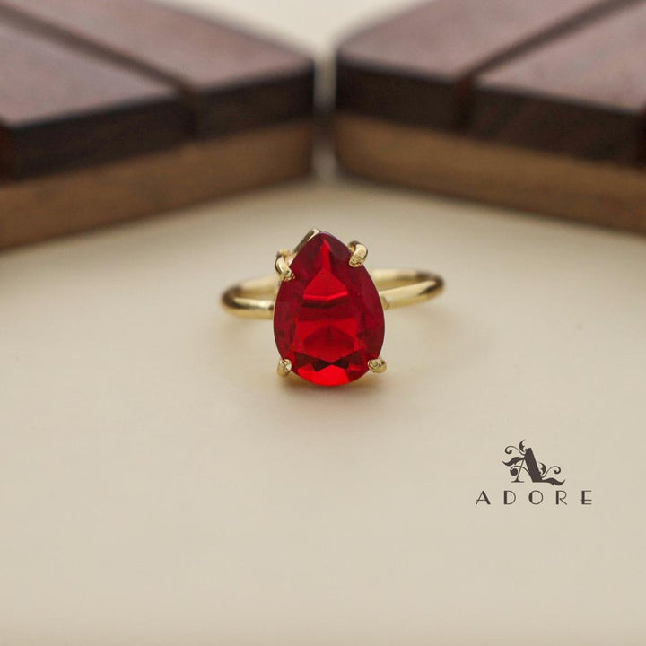 Golden Claw Glossy Drop Ring