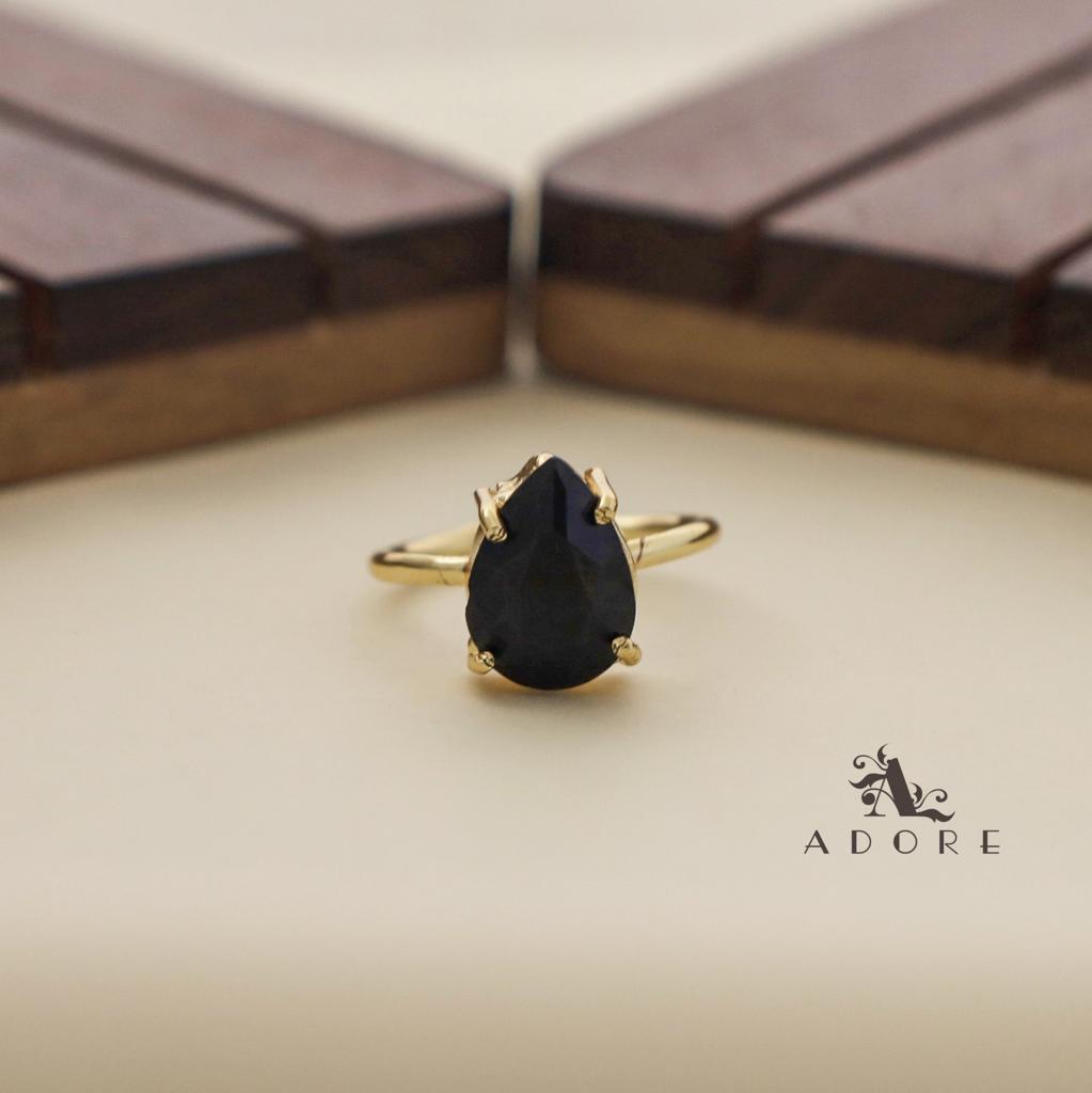 Golden Claw Glossy Drop Ring