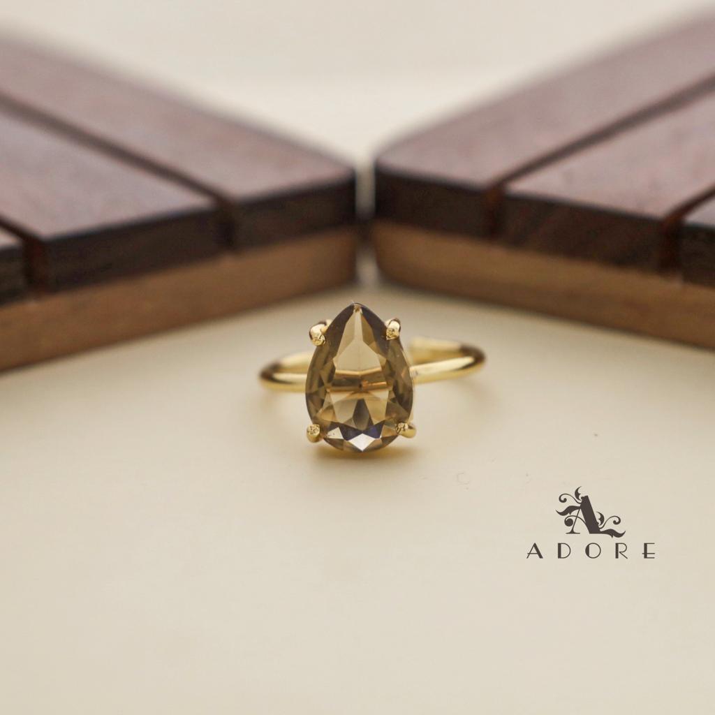 Golden Claw Glossy Drop Ring