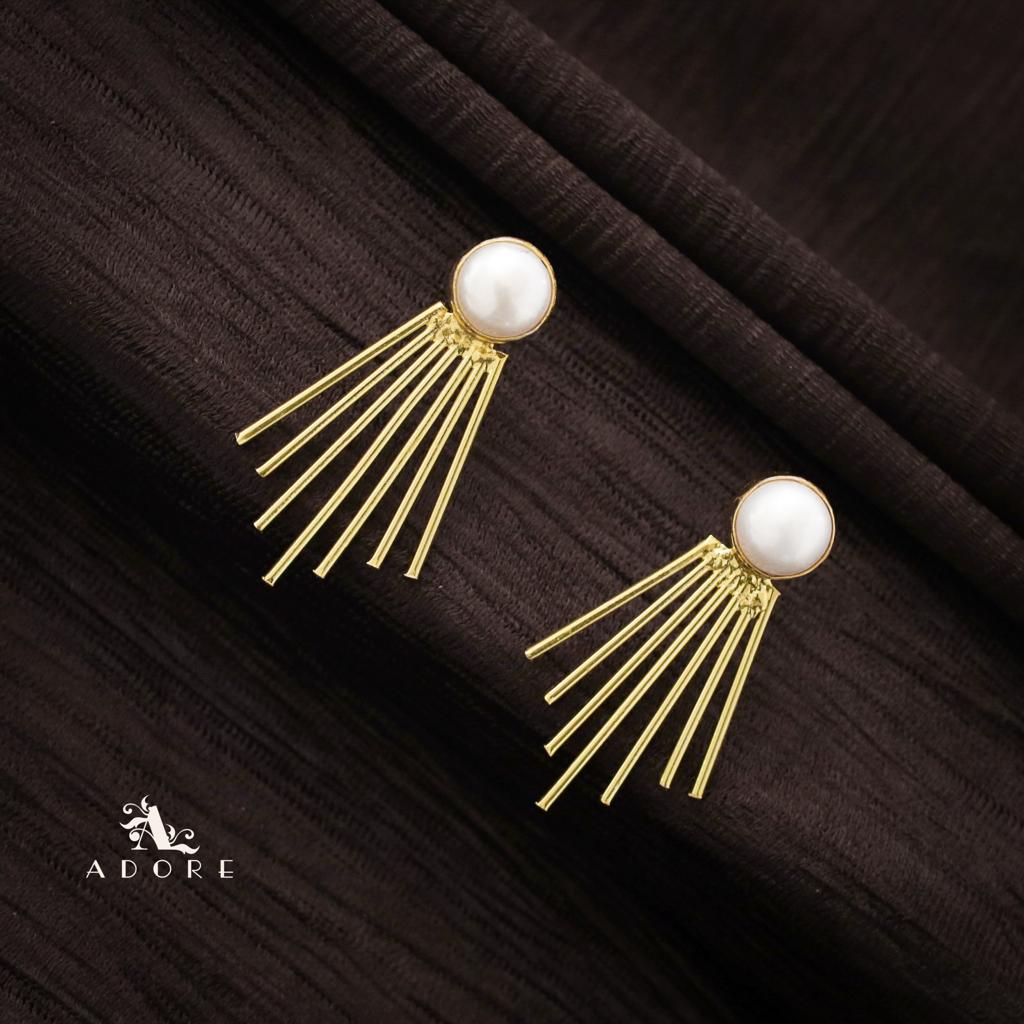Golden Pearly Shower Earring