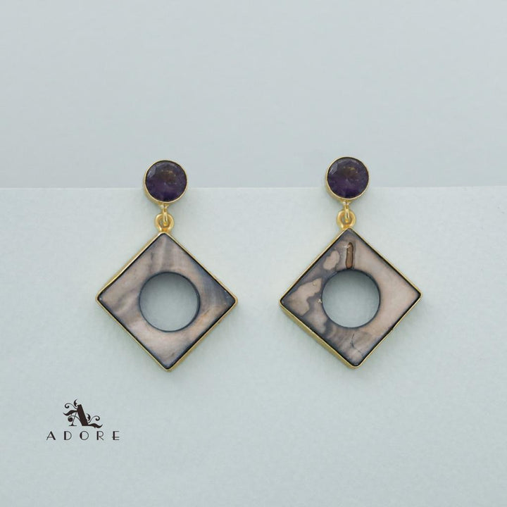 Trikal Round Glossy Diamond Abalone Earring