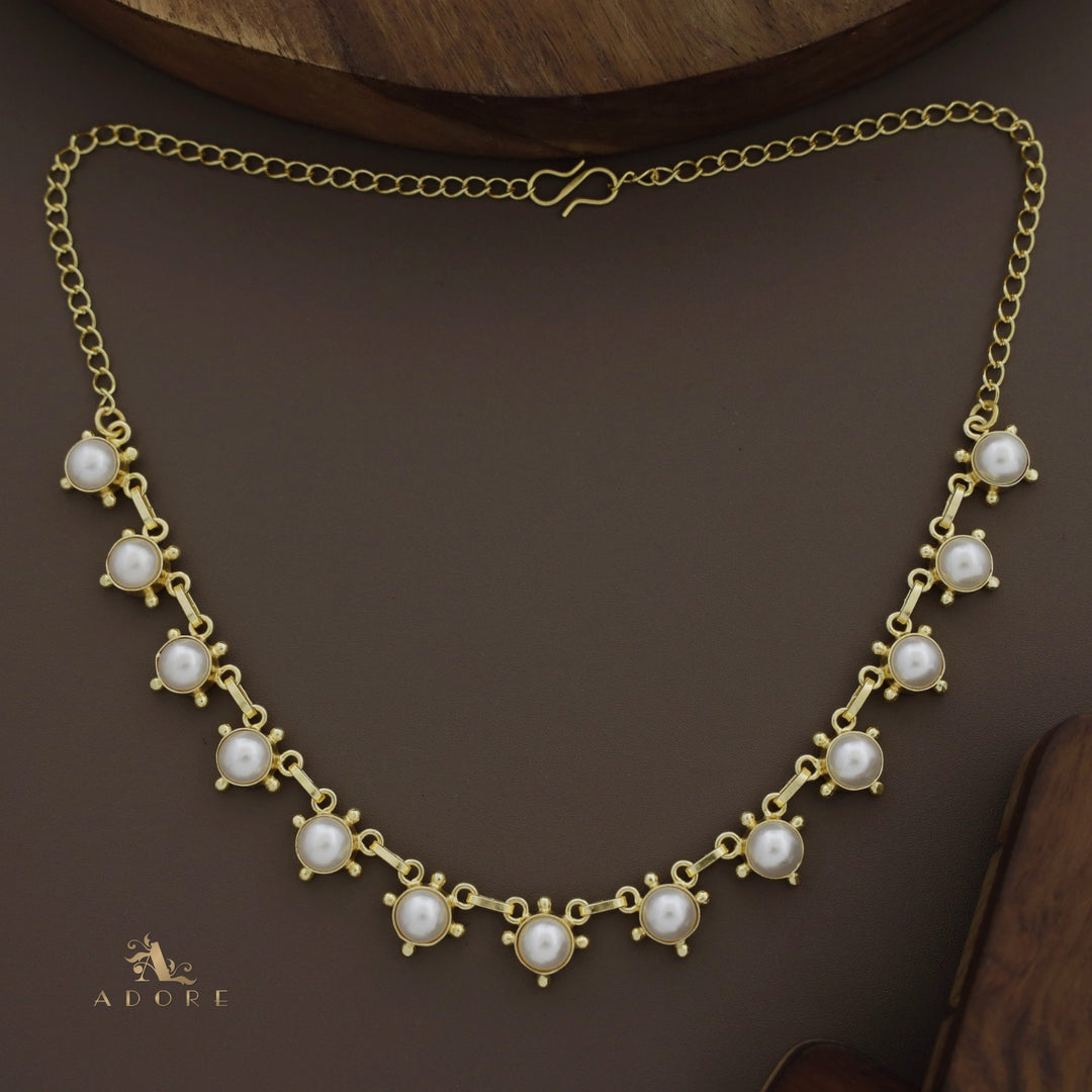 Baroona Short Neckpiece