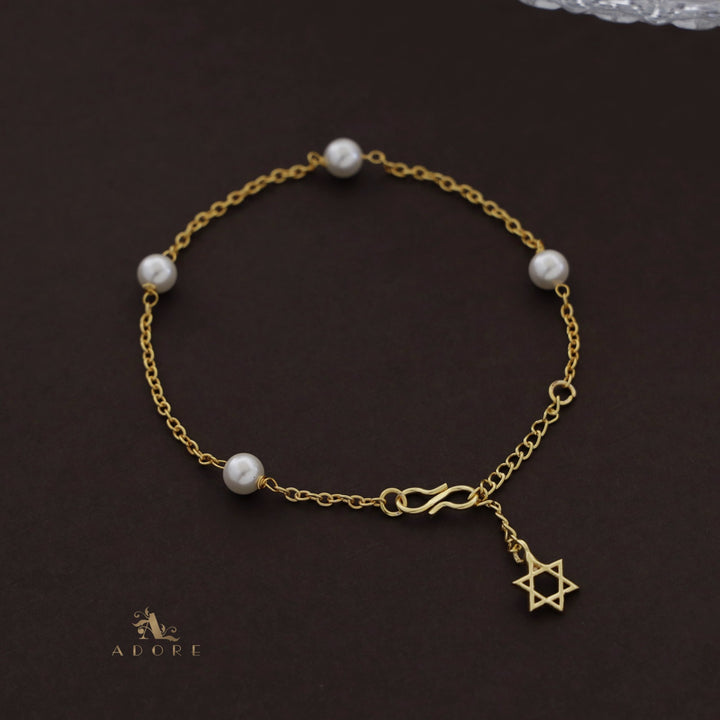 Pearly Golden Star Anklet