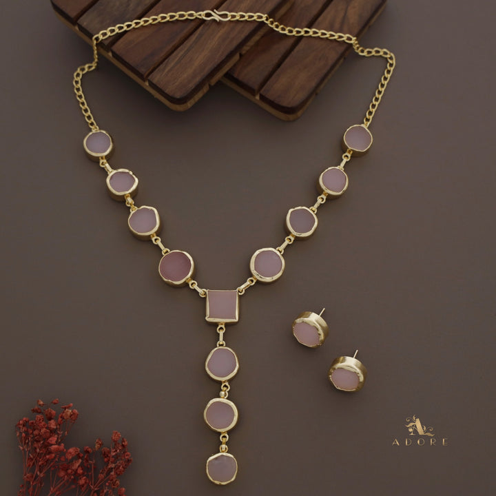 Daita Raw Stone Neckpiece With Stud