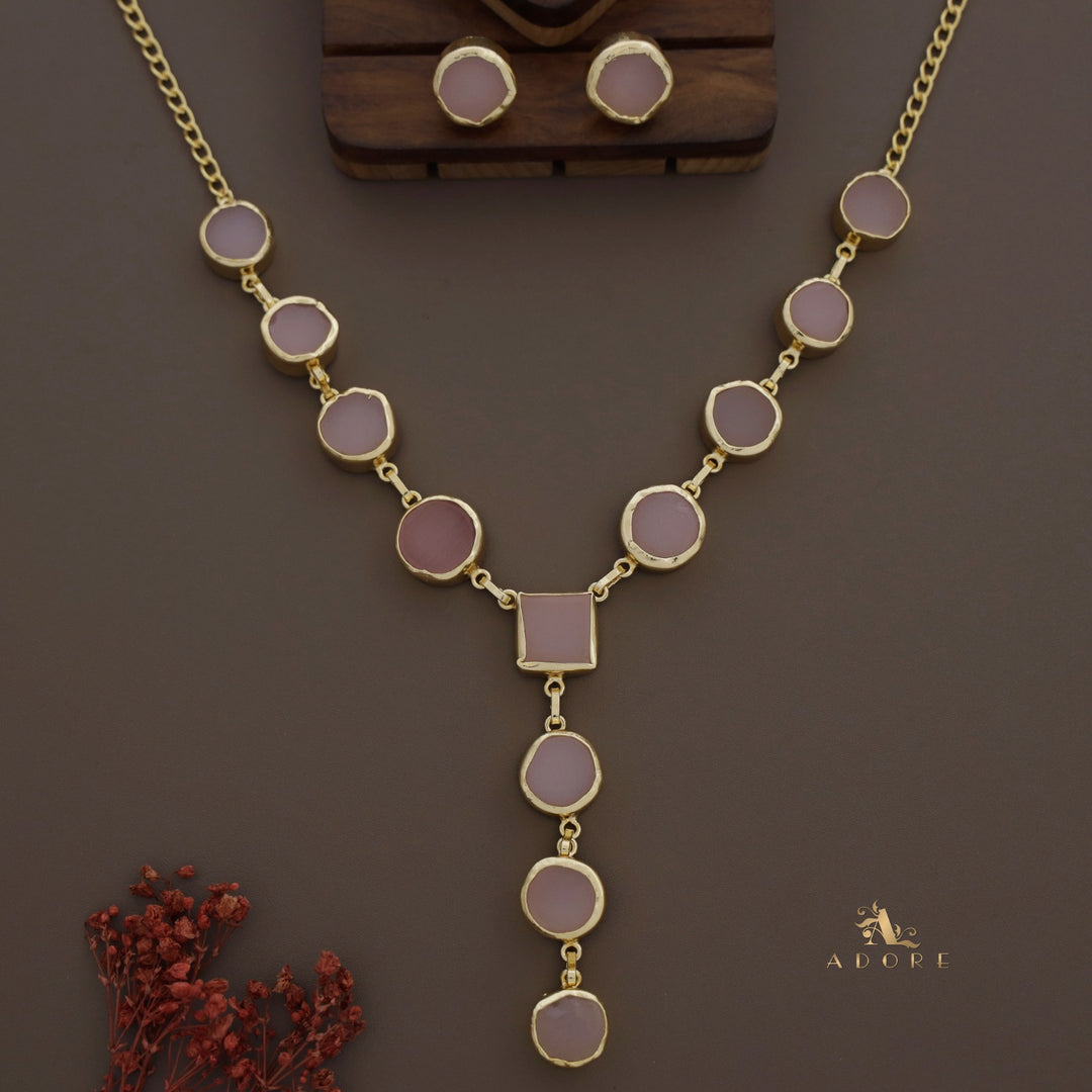 Daita Raw Stone Neckpiece With Stud