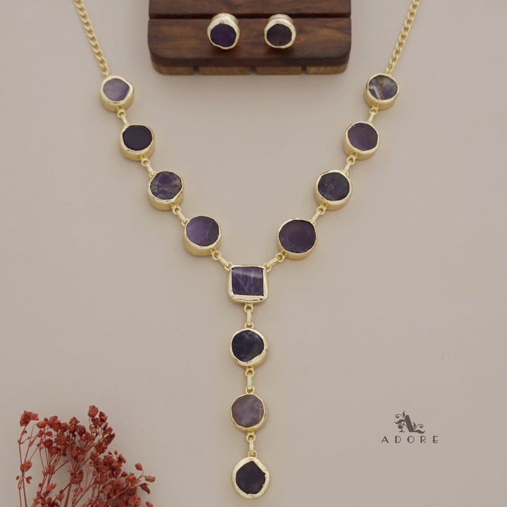 Daita Raw Stone Neckpiece With Stud