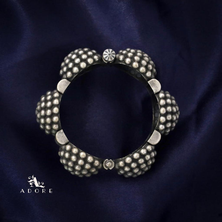 Adrithi Kada Openable Bangle