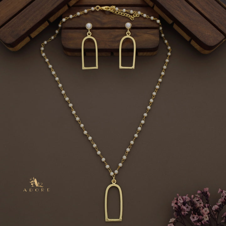 Nasmiya Golden Arch Drop Neckpiece With Earring