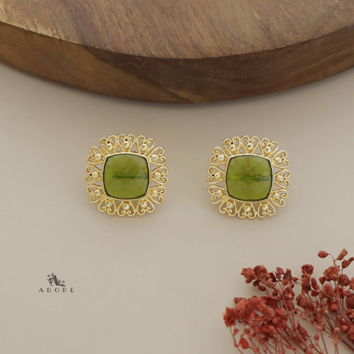 Golden Heart Glossy Square Choker / Short Neckpiece With Earring