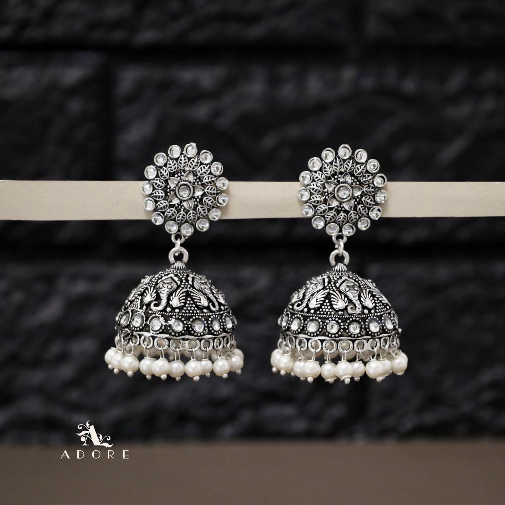 Ayushi Pearly Jhumka