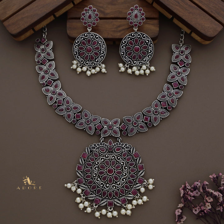 Anaswara Neckpiece With Earring