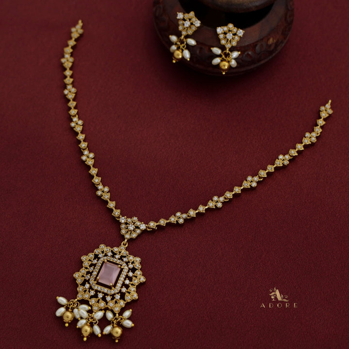 Sithara Short Neckpiece With Earring