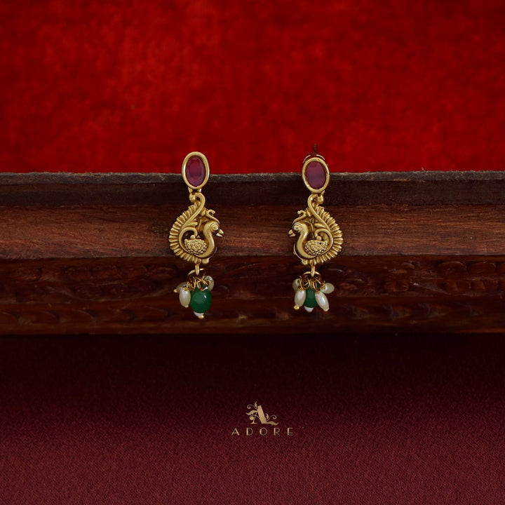Aruna Devi Padma Short Neckpiece With Earring